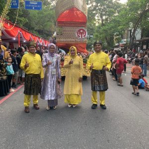 HUT Dekranas ke-44, Dekranasda Tanjungpinang Promosi Tanjak dan Batik Gonggong 