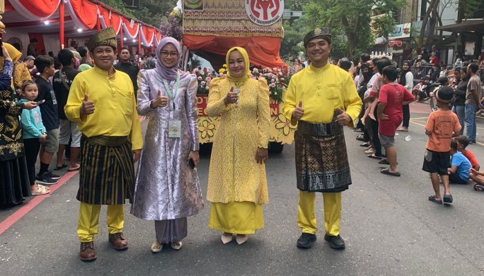 HUT Dekranas ke-44, Dekranasda Tanjungpinang Promosi Tanjak dan Batik Gonggong 