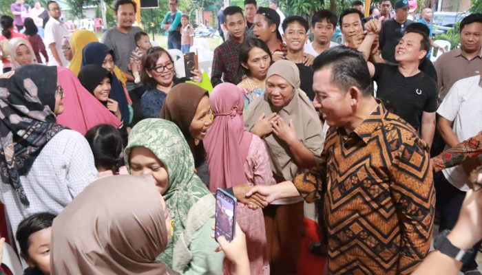 Gubernur Ansar Silaturahmi dengan Masyarakat Perumahan Merlion Square Batam