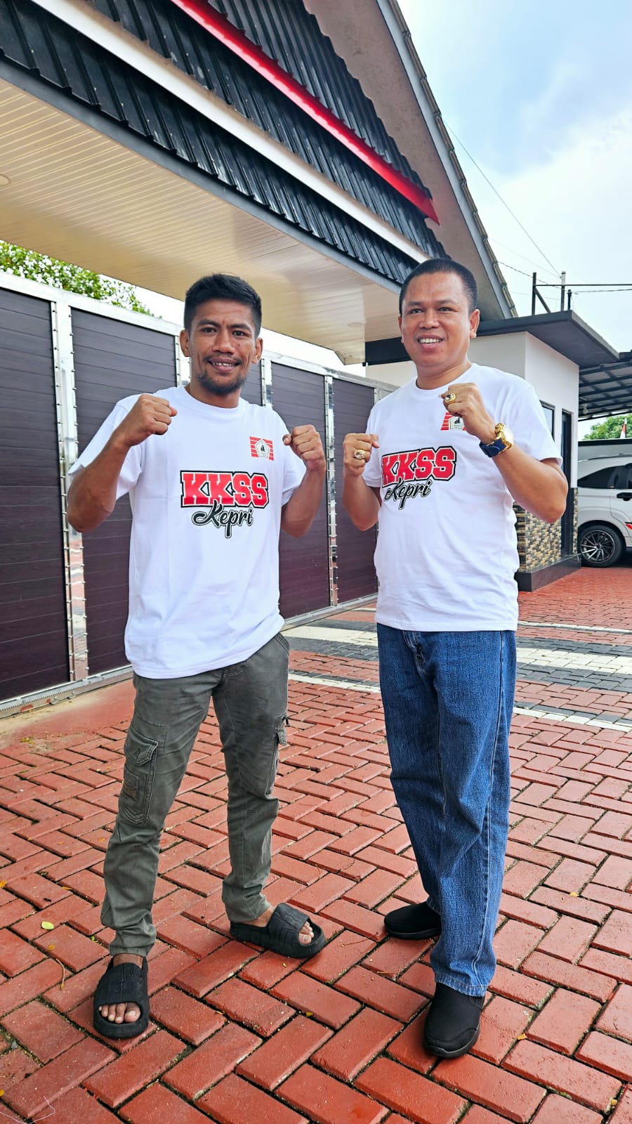 Perebutkan Sabuk Grand Eska Championship, Ketua BPW KKSS Kepri Lepas Atlet MMA Fadelullah