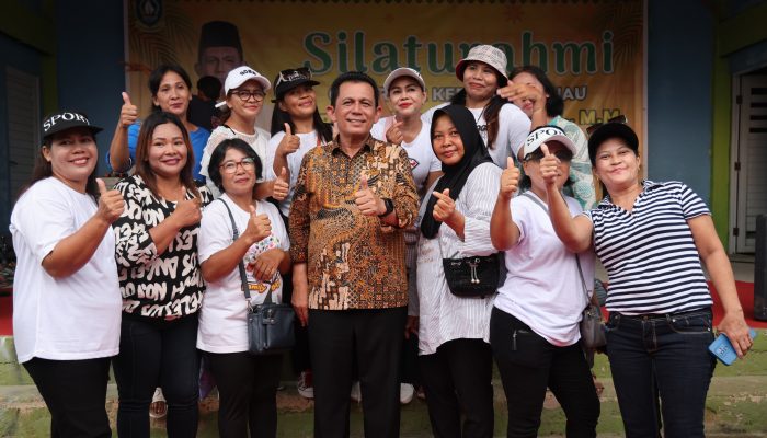 Tabuhan Rebana Sambut Kedatangan Gubernur Ansar di Kavling Seroja Sagulung Batam