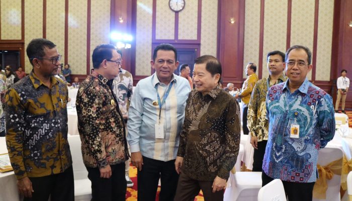 Regsosek Diluncurkan, Gubernur Ansar : Penyaluran Bansos Lebih Tepat Sasaran 