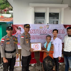 Sambut HUT Bhayangkara Ke-78, Polres Kepulauan Anambas Berikan Bansos Kepada Masyarakat