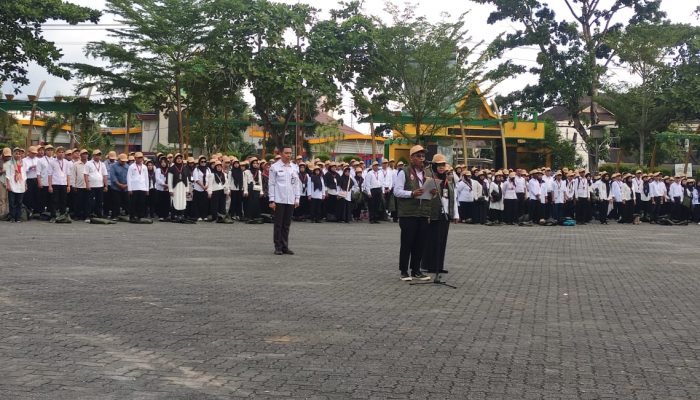 Petugas Pantarlih Tanjungpinang Mulai Coklit dari Rumah ke Rumah