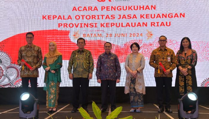 Pengukuhan Kepala OJK Kepri, Ansar Harapkan Kolaborasi OJK, Pemda dan Swasta Terjalin Baik