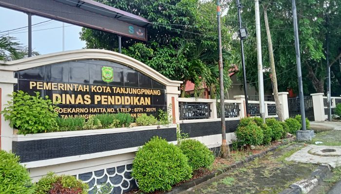 Peserta Didik Baru SDN dan SMPN di Tanjungpinang Dipastikan Terima Seragam Sekolah Gratis 