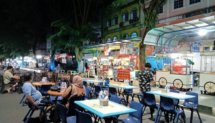 Street Food Bintan Center Tanjungpinang Wisata Kuliner Enak dan Nyaman Dikunjungi 