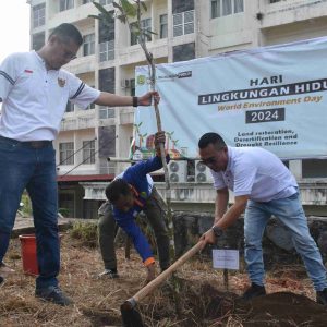 Pemko Tanjungpinang Tanam Ratusan Bibit Pohon Sempena Hari Lingkungan Hidup 