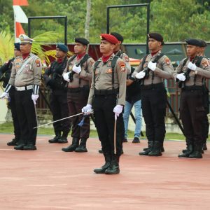 Peduli ODGJ, Bhabinkamtibmas Polsek Bintim Terima Penghargaan Kapolres Bintan 