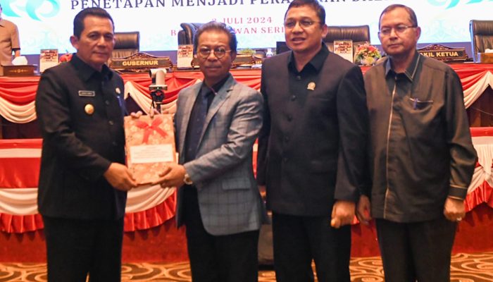 Rapat Paripurna DPRD Kepri Sahkan Perda RPJPD Provinsi Kepri 2025-2045