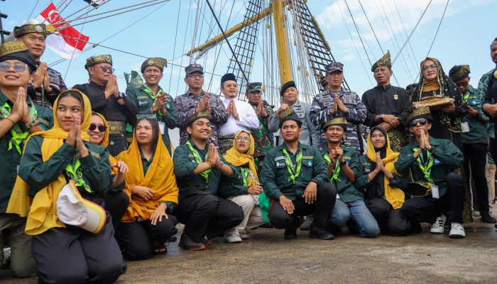 KRI Dewaruci Angkut 25 Laskar Rempah Hidupkan Kejayaan Jalur Rempah di Kepri