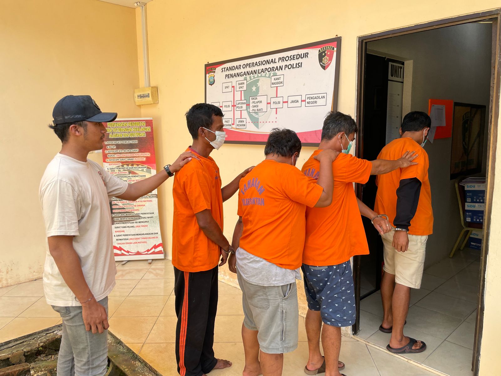 Berantas Judi, Polres Bintan Tangkap 4 Pemain Judi Kartu Remi Song