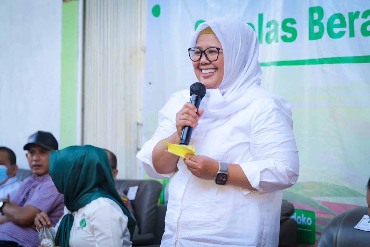 Jelang Pilwako Batam, Tingkat Keterpilihan Hj. Marlin Agustina dan Jefridin Melejit