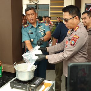 Polres Bintan dan Lanal Bintan Musnahkan Narkoba Jenis Sabu 749,99 Gram