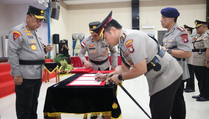 Budi Santosa Gantikan Heribertus Ompusunggu Jabat Kapolresta Tanjungpinang
