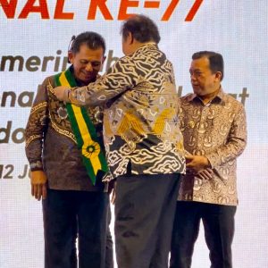 Gubernur Kepri Terima Bintang Abhinaya Jagadhita Atas Inovasi Untuk Koperasi