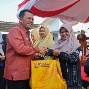 Gubernur Ansar Resmikan Gedung Instalasi Farmasi Kepri di Dompak