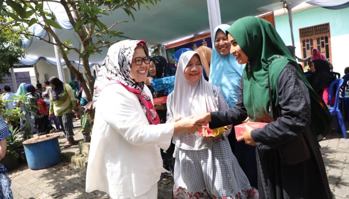 Pembinaan Akhlak Bersama TP PKK, Marlin Ajak Masyarakat Batam Amalkan Nilai Al-Quran dan Hadis