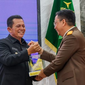 Meriahkan HBA Ke-64, Ansar Ahmad Juara III Forkopimda Kepri Idol