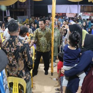 Masyarakat Antusias Sambut Kunker Gubernur Ansar di Dua Lokasi Kota Batam