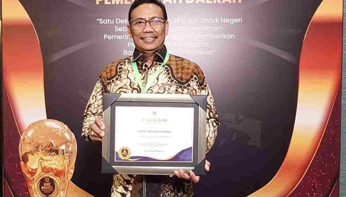 Kepesertaan BPJS Capai 95,34 Persen, Pemko Tanjungpinang Terima Penghargaan UHC 