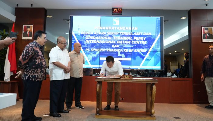 BP Batam dan PT. Metro Nusantara Bahari Teken Kerjasama Kelola Pelabuhan Batam Centre Selama 25 Tahun