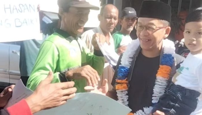 Hasan Keluar Dari Tahanan Polres Bintan, Petugas Kebersihan Sambut di Kediaman