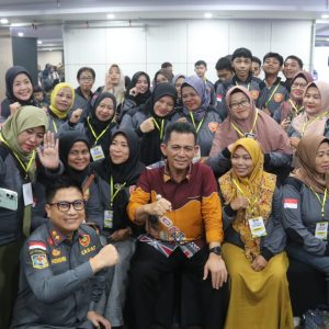 Gubernur Ansar Dorong Satlinmas Jadi Garda Terdepan Jaga Ketertiban Pemilukada 2024