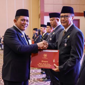 HUT ke-79 Kemerdekaan RI, 366 ASN Kepri Terima Satyalancana Karya Satya