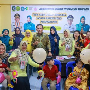 Gubernur Ansar Instruksikan Percepatan Vaksin Polio di Kepri : Target 95% Harus Tercapai
