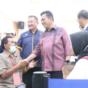 Gubernur Ansar Apresiasi Kegiatan Pengobatan Gratis Yayasan Buddha Tzu Chi Indonesia