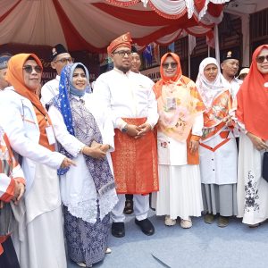 Paslon Rahma-Rizha Hafiz : Lanjutkan Program Unggulan Seragam Sekolah Gratis  