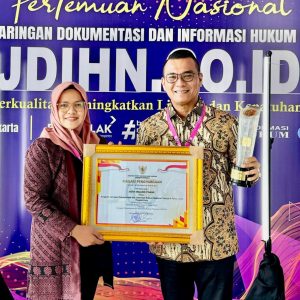 Pemko Tanjungpinang Juara Terbaik Kedua JDIHN Awards 2024