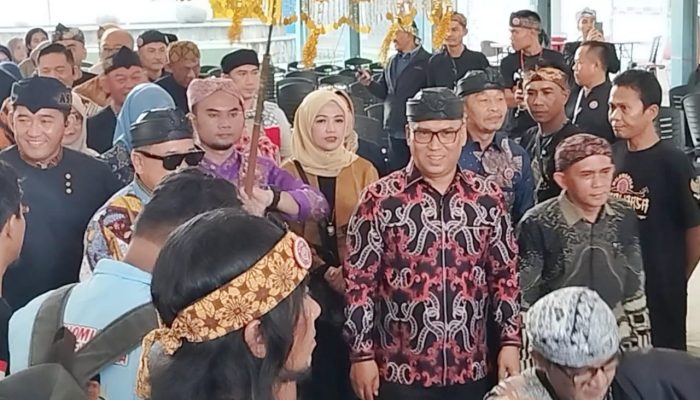 Ribuan Warga ASGAR Batam Lepas Nyanyang Untuk Berjuang di Pilkada Kepri