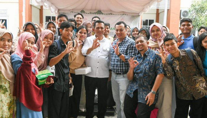 Ribuan Mahasiswa UMRAH Antusias Ikuti Kuliah Umum Gubernur Ansar Ahmad