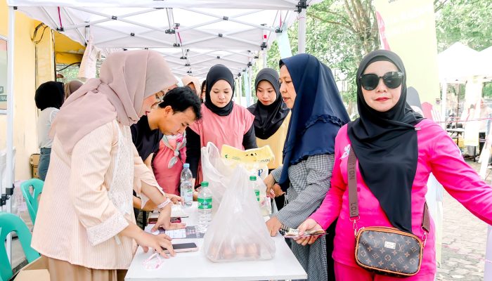 Relawan Ansar – Nyanyang Gelar Pasar Murah Untuk Masyarakat
