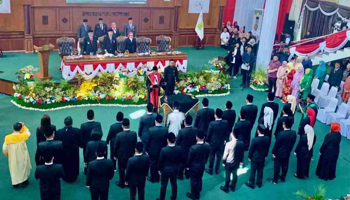 30 Anggota DPRD Tanjungpinang Periode 2024-2029 Resmi Dilantik PN Tanjungpinang