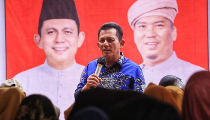 Kampanye Paslon SAYANG Di Tiban Koperasi, Hujan Deras Tak Surutkan Warga Untuk Hadir 