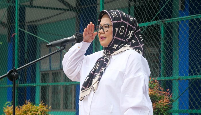 Kunjungi SMAN 14 Batam, Marlin Agustina Ajak Siswa Ukir Prestasi