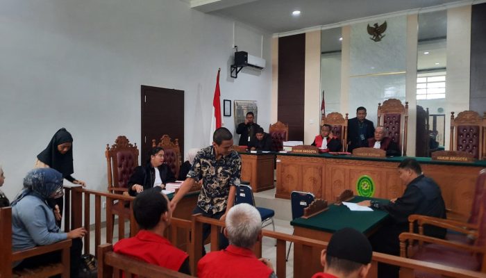 Mantan Polisi Ini Didakwa Edarkan dan Miliki Narkoba 