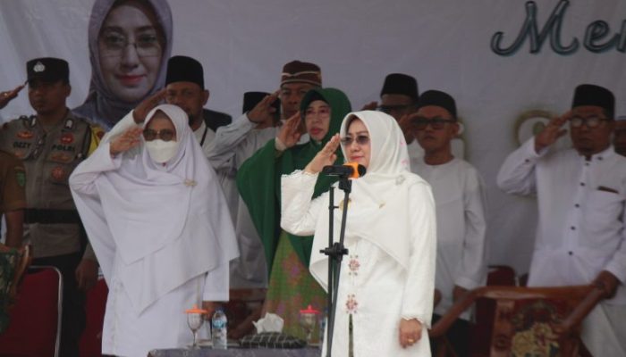 Hari Santri Nasional, Rika Azmi Pimpin Upacara di Ponpes Nurul Jannah