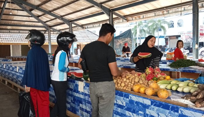 Sepekan Berjualan di Pujasera, PKL Bintan Center Akui Sudah Ramai Pembeli 