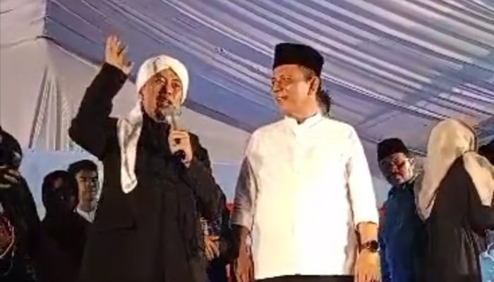 Dimeriahkan Penampilan Opick, Warga Dabo Antusias Ikuti Kampanye Ansar