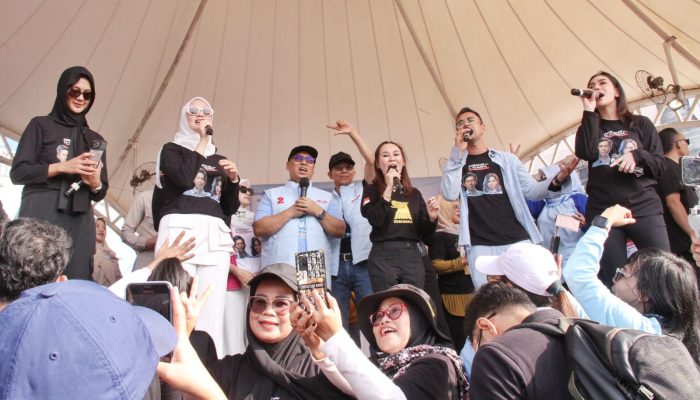 Rafi Ahmad Bersama Artis Ibu Kota Meriahkan Kampanye ASLI-SAYANG di Batam