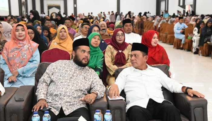 Pemprov Kepri Gelar Tabligh Akbar Peringati Hari Guru Nasional 2024