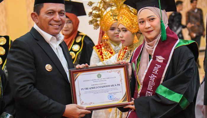 Wisuda IAI-MU Tanjungpinang, Gubernur Ansar Serukan Pentingnya Pendidikan Unggul