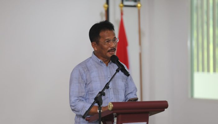 RSBP Batam Berikan Penghargaan kepada Pegawai Berprestasi