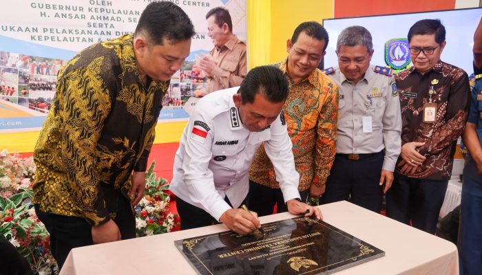 Tingkatkan SDM Kemaritiman, Gubernur Kepri Resmikan Gedung BSTC di Tanjungpinang