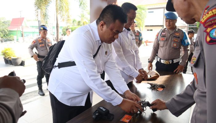 Polresta Tanjungpinang Lakukan Pengecekan Senpi Anggota 