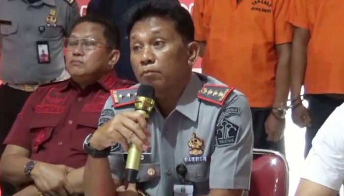 Lapas Narkotika Kelas II A Tanjungpinang Serahkan Remisi Natal Kepada 21 Warga Binaan